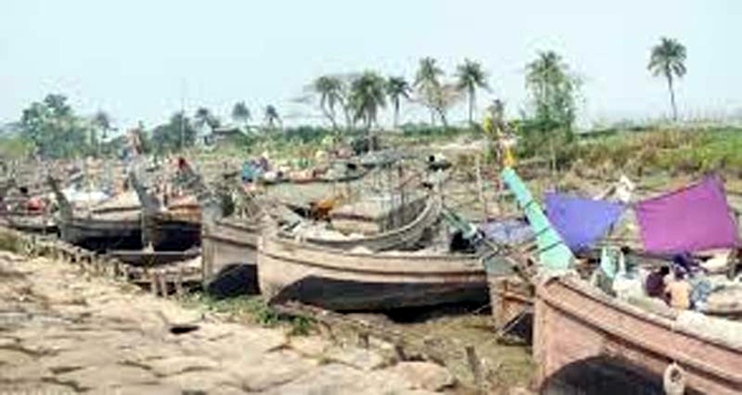 ভোলায় জীবিকা সংকটে জেলেরা