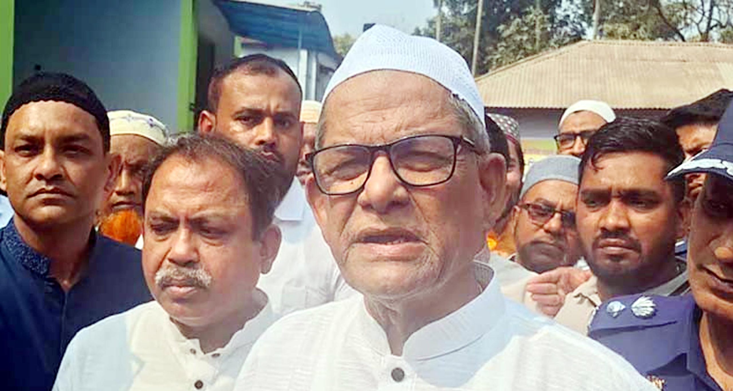 সঠিক সময়ে স্থানীয় সরকার নির্বাচন দিতে কাজ করছে সরকার : মির্জা ফখরুল