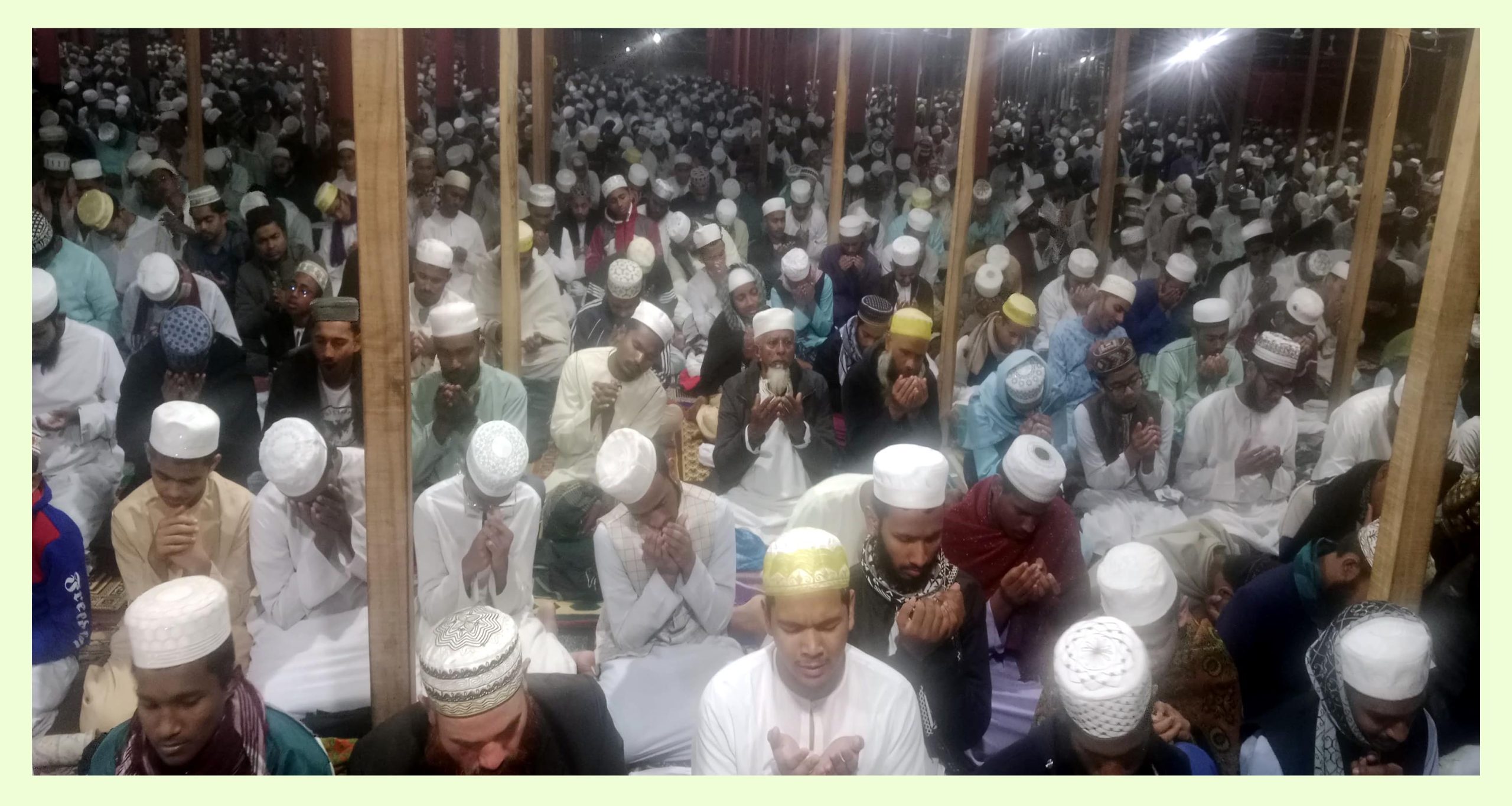ছারছীনা দরবার শরীফে যথাযথ মর্যাদায় পবিত্র শবে বরাত পালিত 