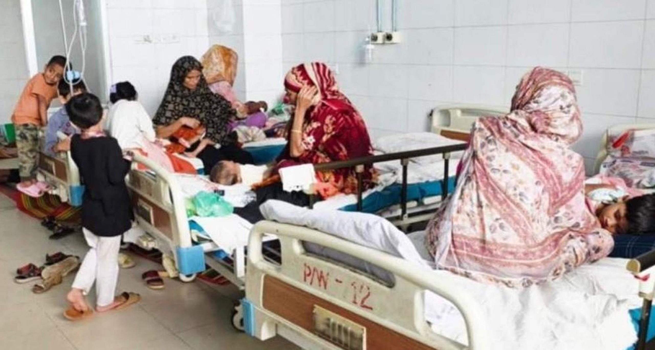 বরগুনা সদর উপজেলাকে ‘রেড জোন’ ঘোষণা, তিন শিশুর মৃত্যু