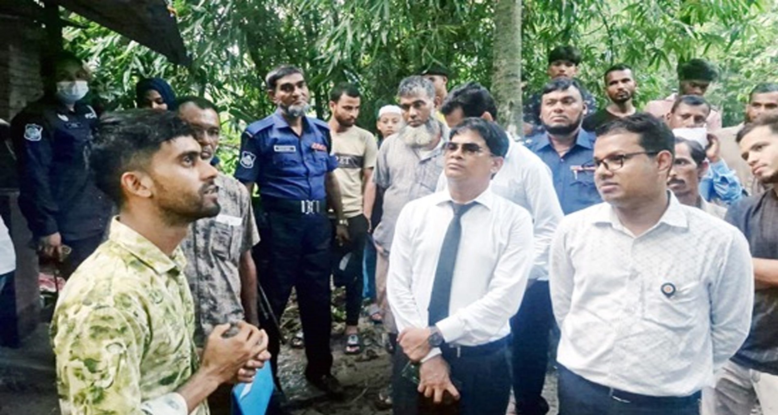 বরিশালে অবৈধভাবে বিদ্যুৎ ব্যবহার করায় গ্রাহককে জরিমানা