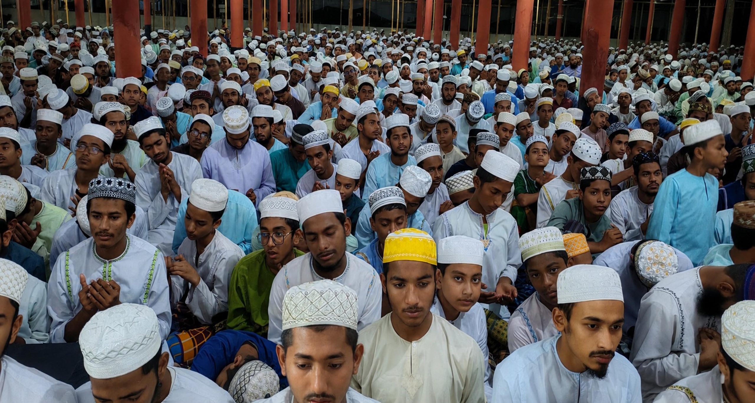 আদব মানুষকে সম্মানিত করে পক্ষান্তরে আদবহীনতা মানুষের মর্যাদা নষ্ট করে : ছারছীনার পীর ছাহেব।