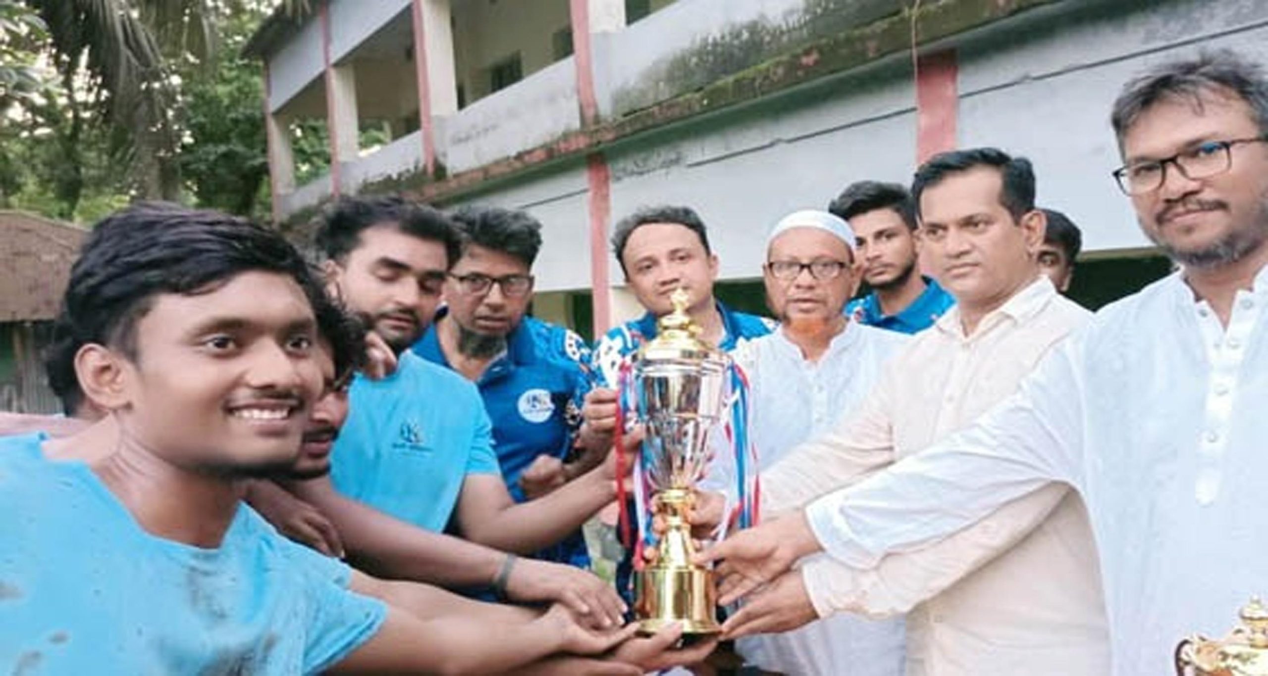 মাদকমুক্ত সমাজ গড়তে খেলাধুলার বিকল্প নেই : ওসি গৌরনদী