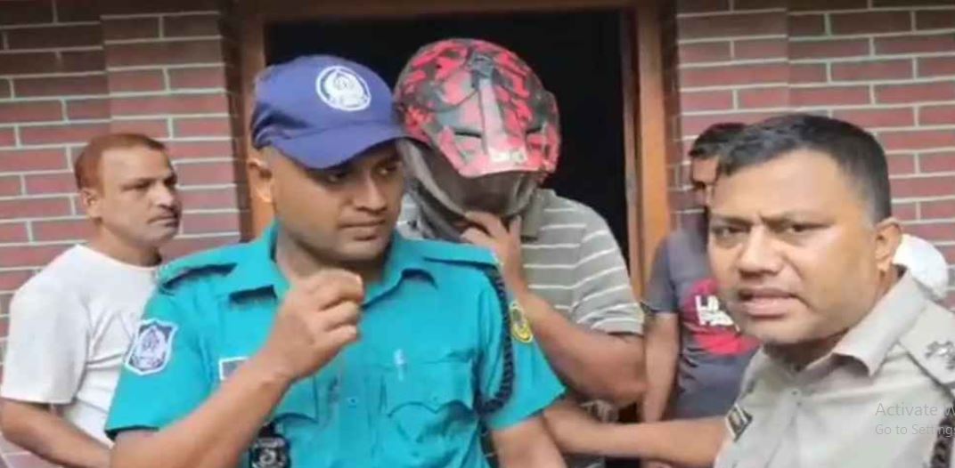 বরিশালে মাদকের আসর থেকে আটক এএসআই থানা হেফাজত থেকে লাপাত্তা